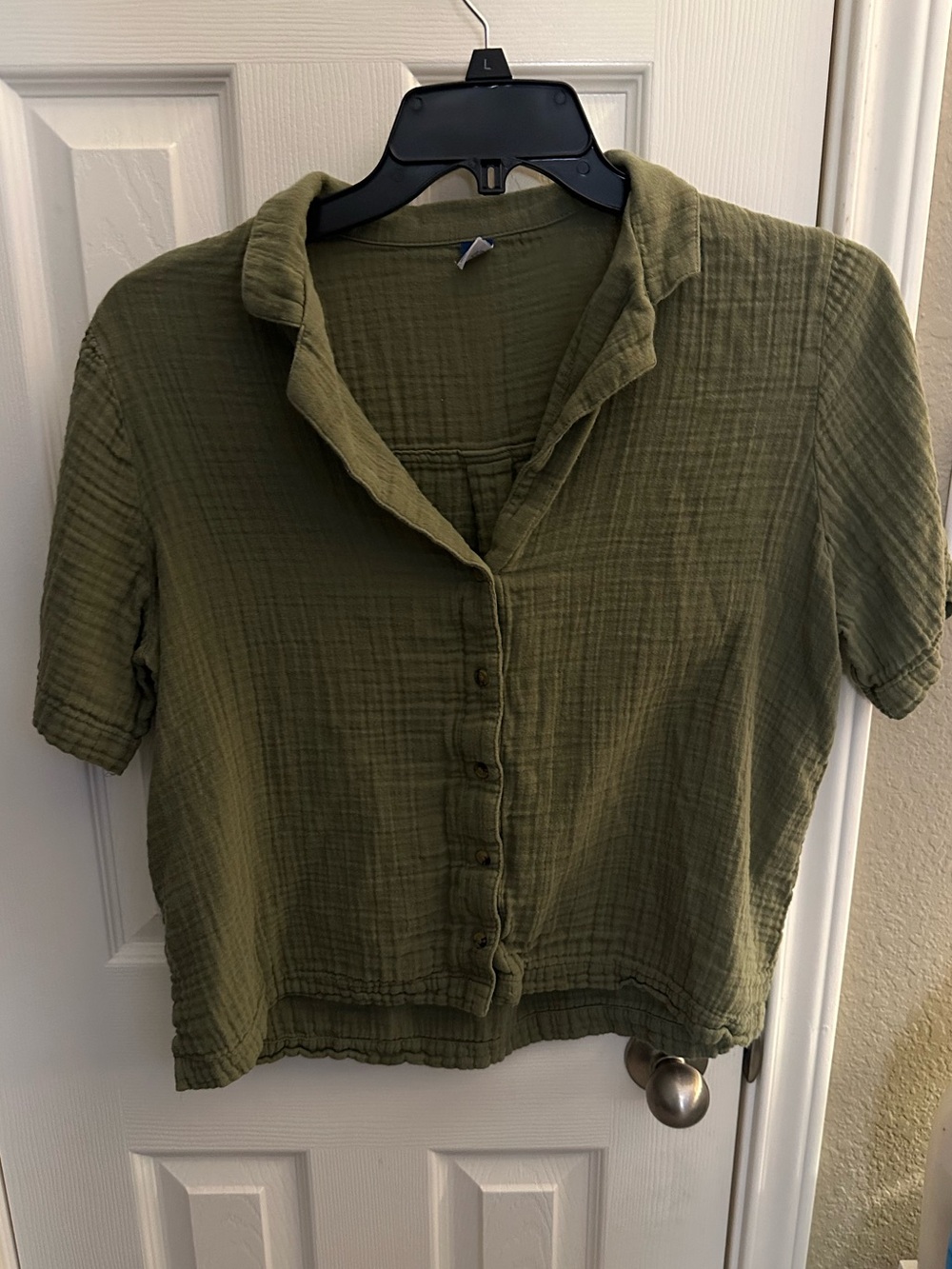 Old Navy Olive Green Short-Sleeve Button-Front Top